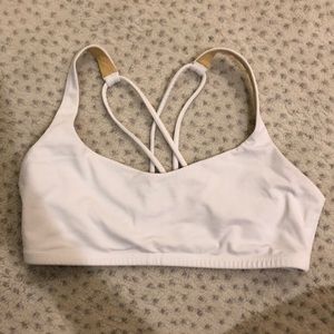 Lululemon Free To Be sports bra